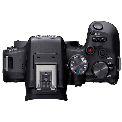 EOS R10 Kit con Lente RF-S 18-45mm f/4.5-6.3 IS STM