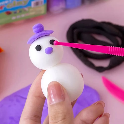 24 Fomi Moldeable Para Manualidades variedad de colores  Plastilina Antiestre .