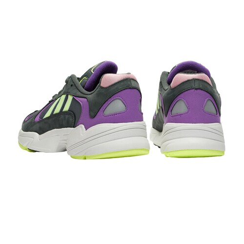 Tenis Adidas Yung 1