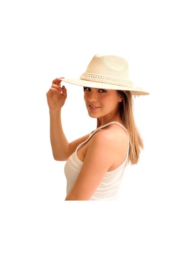 Sombrero para mujer artesanal de palma fina decorado con listón blanco y conchas