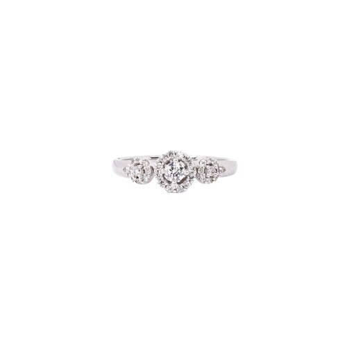 Anillo con Diamantes 33 Puntos Oro Blanco 14 Kilates.