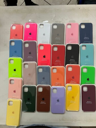 Case iPhone 11 Marron Logo Silicon y Microfibra Funda Protector