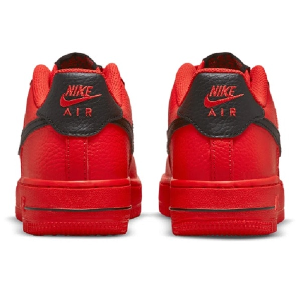 Tenis Nike Air Force 1 LV8 Rojo negro Unisex