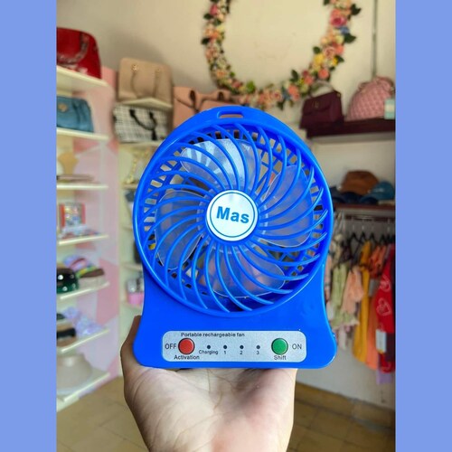 Ventilador Mini Portátil de Escritorio 3 Velocidades.