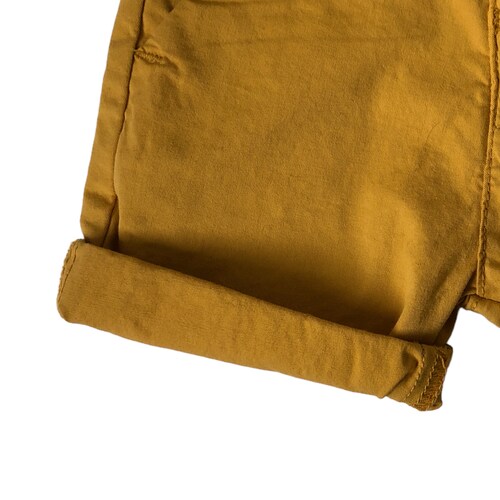  Short amarillo con cinturon azul FREE LIFE para bebé niño Losan