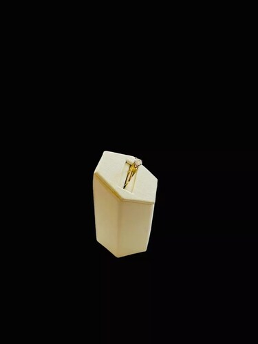 Hermoso Anillo De Compromiso En Oro 10 K+ Obsequio