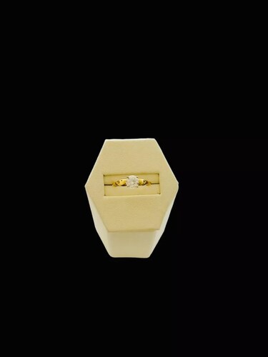 Hermoso Anillo De Compromiso En Oro 10 K+ Obsequio