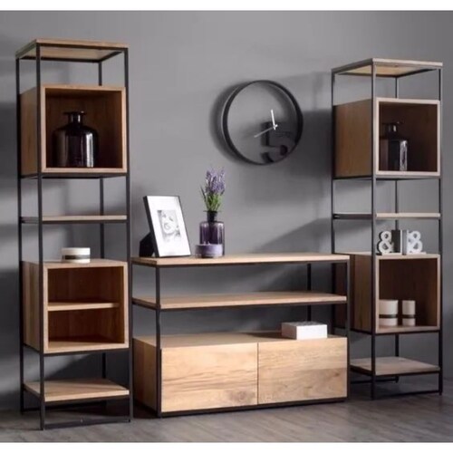 Mueble de tv industrial Kuadro.