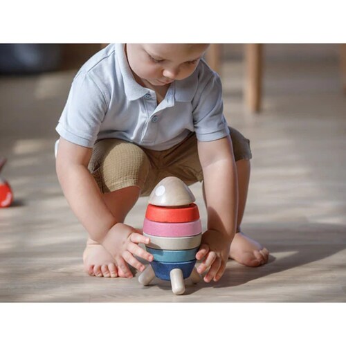 Stacking Rocket Plan Toys juguete didáctico de madera multicolor