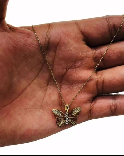 Gargantilla Mariposa Diamantada Oro 10K + Obsequio