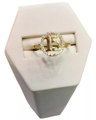 Anillo 15 Años Oro 10K. + Obsequio