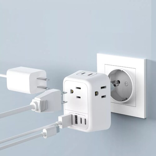 Adaptador De Europeo 4 Enchufes Con Puertos 2tipo C Y 2usb