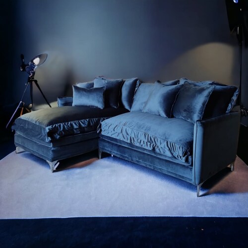 Sala Nube / Love con Chaise Izquierdo Tela: Tipo terciopelo Negro MADERIAN // ENTREGA EN CDMX Y ZONA METROPOLITANA