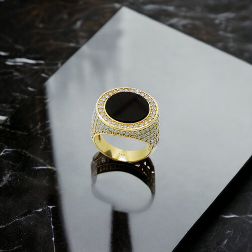 Anillo ónix oro 10k con piedra zirconia