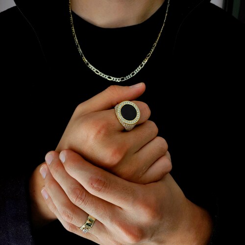 Anillo ónix oro 10k con piedra zirconia