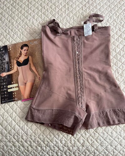 Faja Colombiana Body Short Strapless Ultra realce de Pompas Fajate Original Marca nro 1 de Colombia.