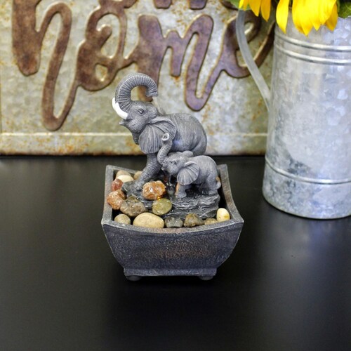 Fuente portátil mini decorativa zen elefantes .