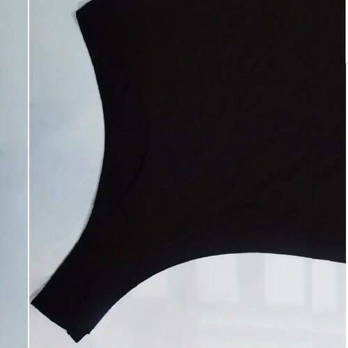 Body de tirantes liso.