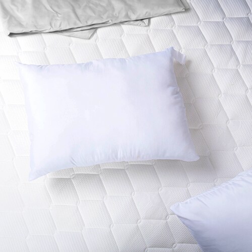 Colchón Individual Restonic Maverick + Kit de 2 Almohadas y protector Atlas Basic 
