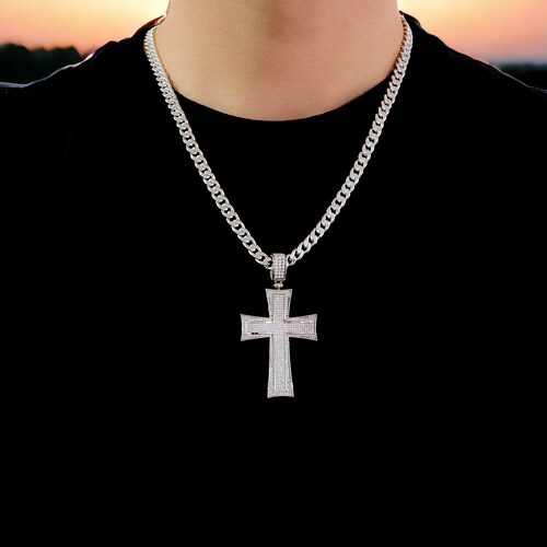 Collar Plata .925 Cadena Cubana y Cruz de Piedra Zirconia .