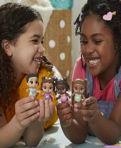 Set Estuche + Muñeca Baby Alive Foodie Cuties Serie Fiesta 2.