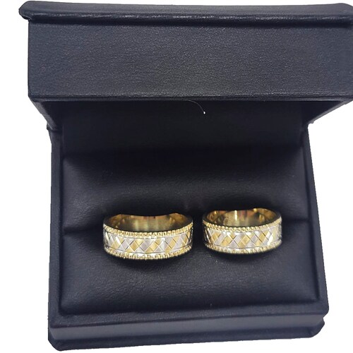 Par De Argollas Matrimoniales 14k Diseño D Rombos Florentino