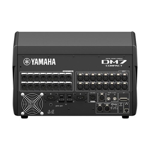 Yamaha DM7 Compact Mezcladora Digital 72 Canales Profesional.