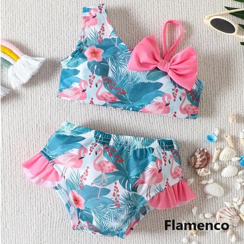 Traje de baño bikini para niña.