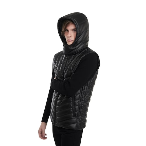 Chaleco negro capitonado con capucha para hombre, marca D.E.E.P. Selection, mod. 1090523