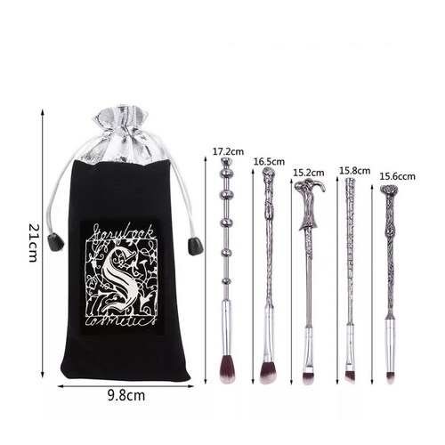 Set De 5 Brochas Harry Potter Para Ojo 5 Pzs, Color Plata