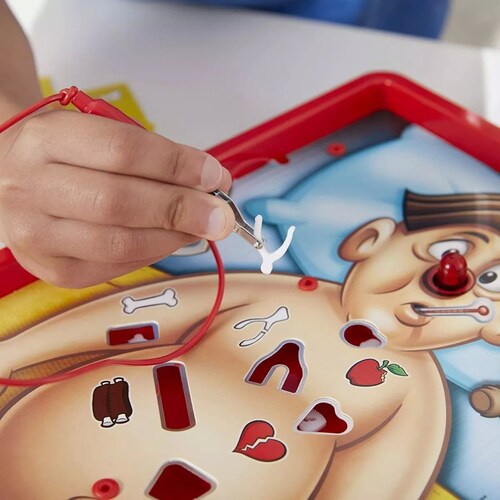 Juego De Mesa Hasbro Operando Clásico 6+ Años 1+ Jugadores.
