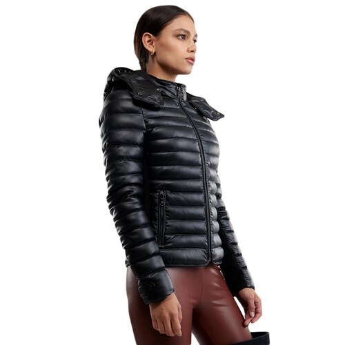 Chamarra negra de mujer con tacto de piel y capucha, marca Holly Land, mod. 1093119