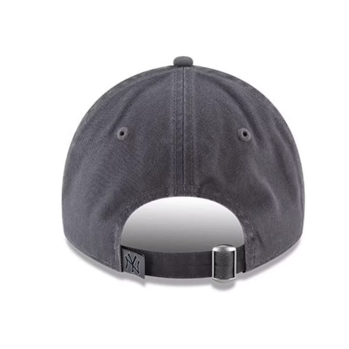 Gorra New Era Ajustable New York Yankees gris 11591580 unisex.