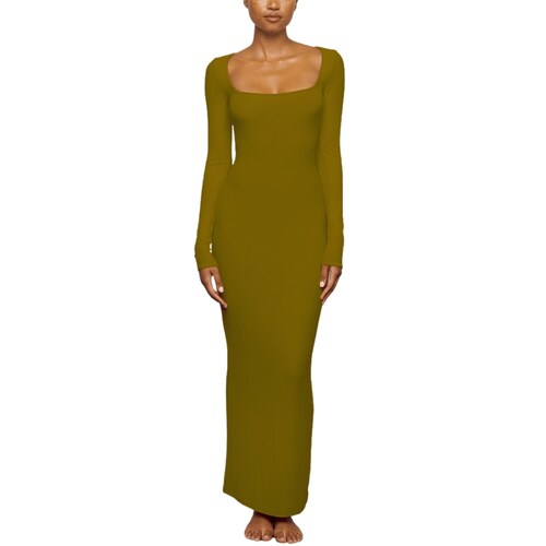 Vestido largo de manga larga con cuello cuadrado estilo casual.