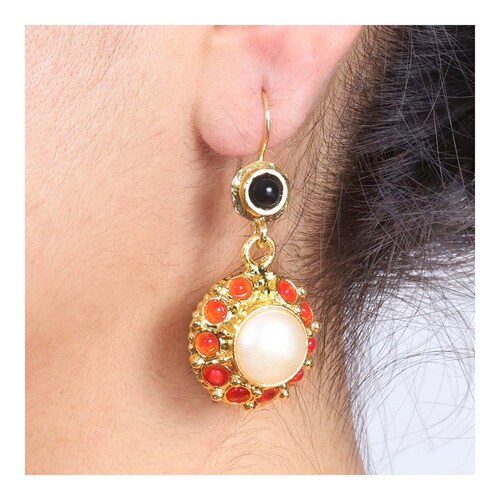 Aretes "CORONA CARMESÍ"