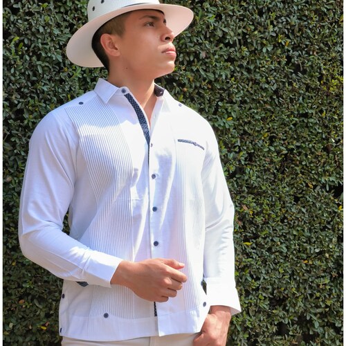 Guayabera 100% Lino Fresco Premiun Manga Larga Incluye Cubre Polvos