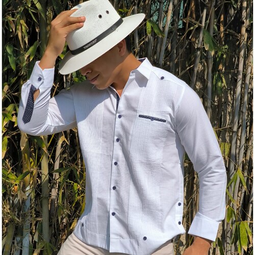 Guayabera 100% Lino Fresco Premiun Manga Larga Incluye Cubre Polvos