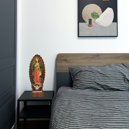 Virgen de Guadalupe Base Cuadrada Grande 40cm Dec Natural