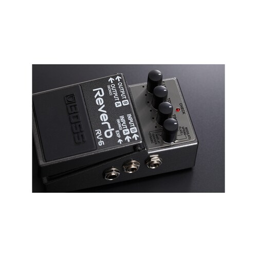 Pedal Boss de Reverb RV-6 Para Guitarra Electrica