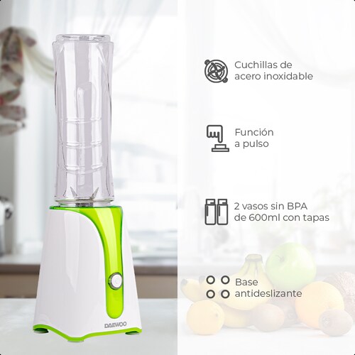 Daewoo Licuadora personal DBL-824, con 2 botes de 600 ml., con potencia de 320W.
