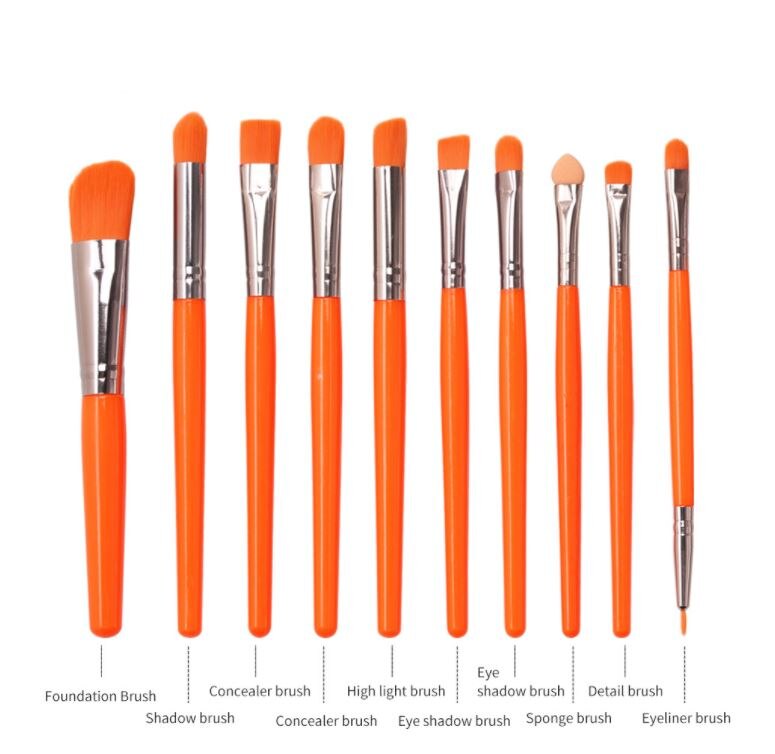 brochas de maquillaje verdes