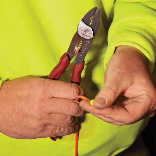 Pinza Engarzadora Pelacables Cortadora Peladora Klein Tools 