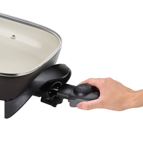 Sarten Eléctrico De Cerámica  Antiadherente Color Negro Black & Decker