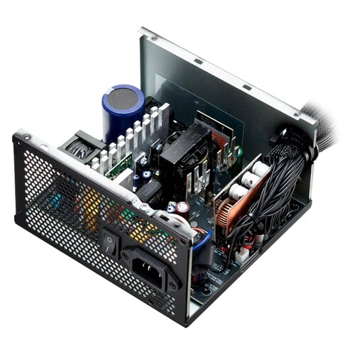 Fuente De Poder Gamer XPG KYBER 650W 80 Plus Gold KYBER650G-BKCUS 