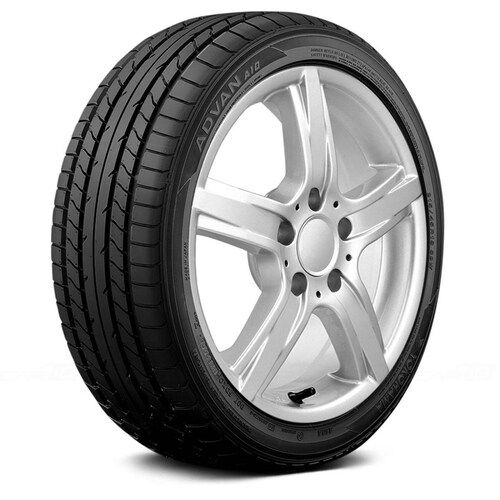 LLANTA 215/45 R18 89W  ADVAN A10A EO YOKOHAMA