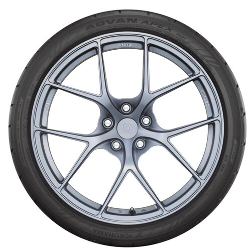 LLANTA 275/35 R19 100Y YOKOHAMA ADVAN APEX V601