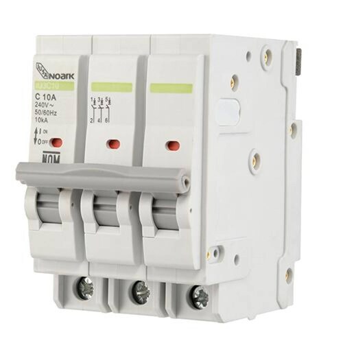 Interruptor termomagnético 3 polos, 60 A 