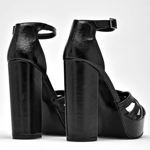 Clasben Zapatilla para mujer negro Codigo 124948E