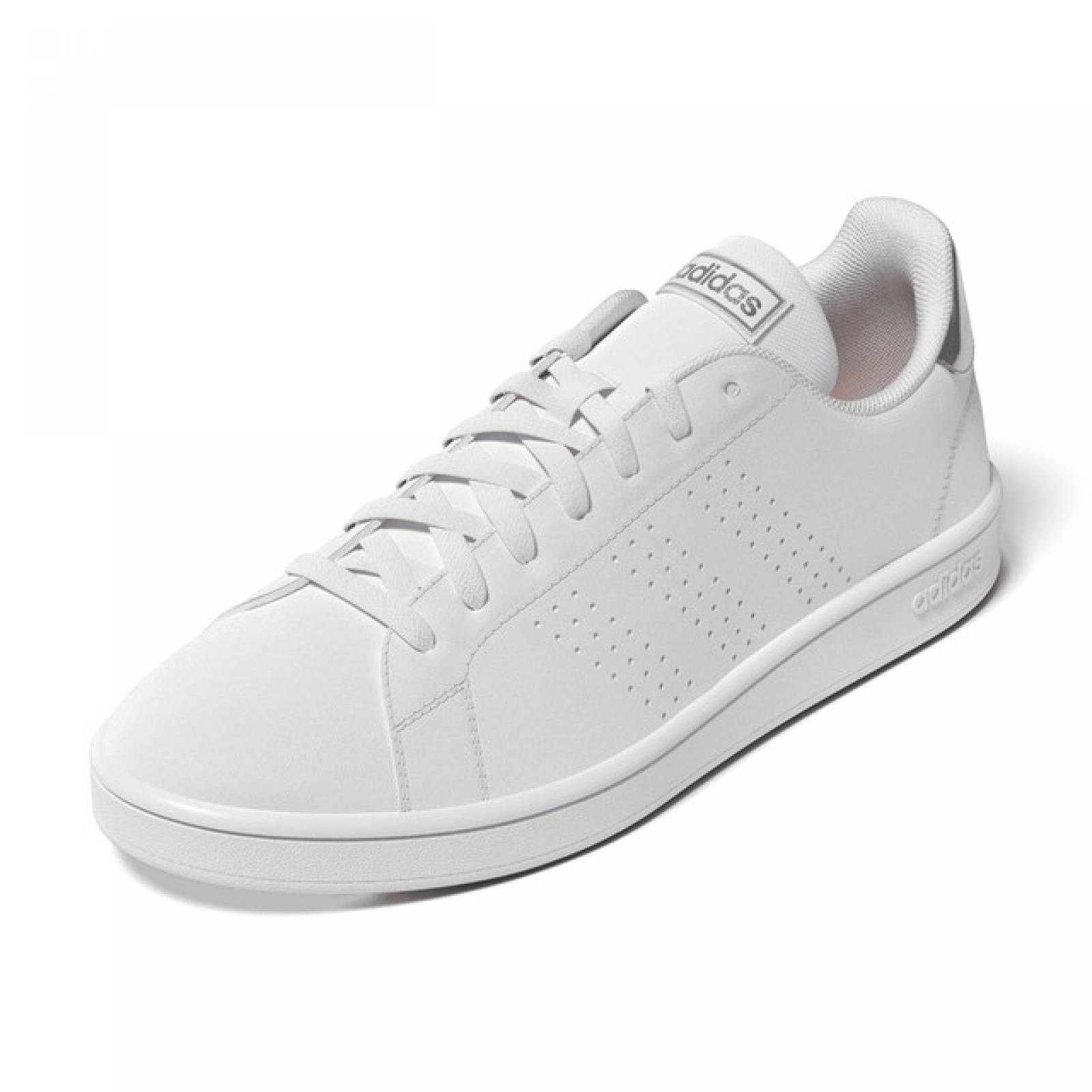 Tenis adidas 2025 blancos con gris