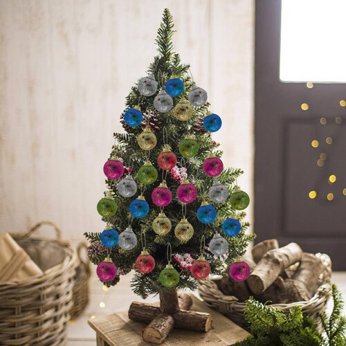 Esferas Navideñas de Tamaños Mixtos 60pz 